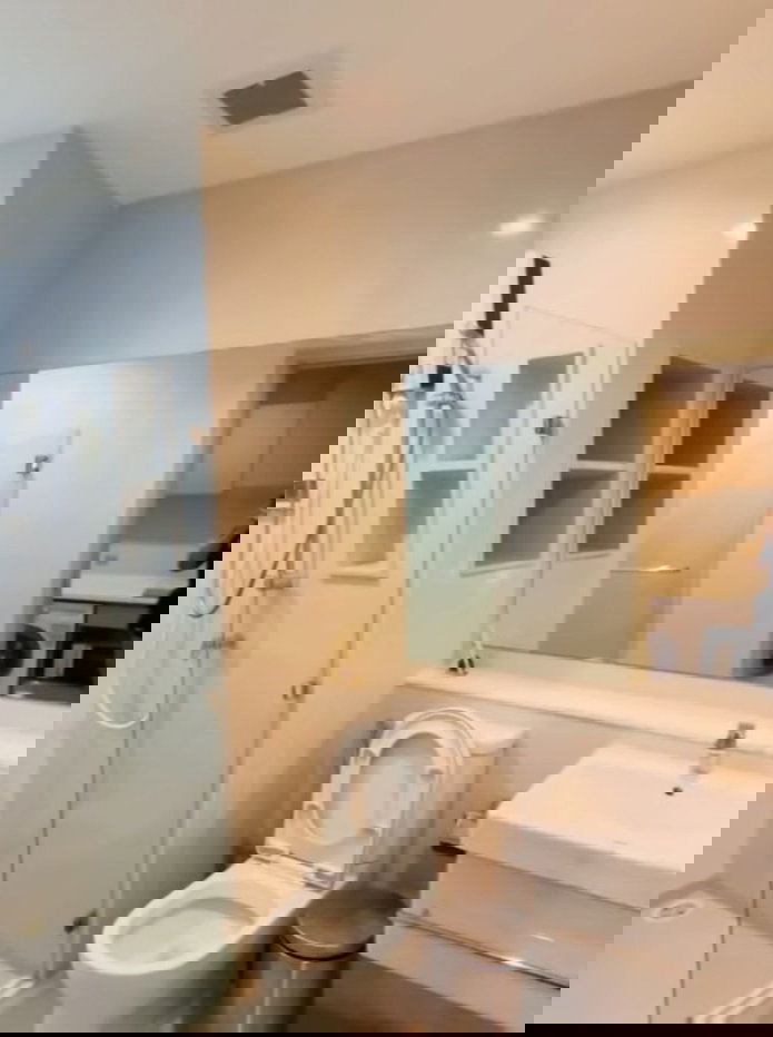 picture Life                      Ladprao  - 5/9