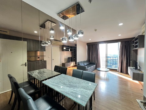💖💖ปล่อยเช่า Condo The Tree Interchange ติดห้างเกตเวย์บางซื่อ / 2 ห้องนอน ขนาด 58 ตรม ราคาเพียง 21,000 บาท/สอบถามได้นะคะ 🟢 Line : atfirm2010💖💖