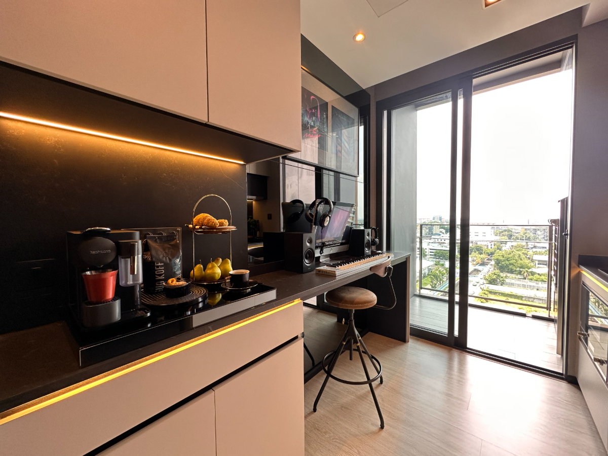 รูป 🔥Hot Deal🔥 𝐓𝐡𝐞 𝐑𝐨𝐨𝐦 สุขุมวิท 𝟑𝟖 คอนโดกลางสุขุมวิท 1 ห้องนอน พร้อมเข้าอยู่ เพียง 7.5 ลบ.* - รูปที่ 10/14