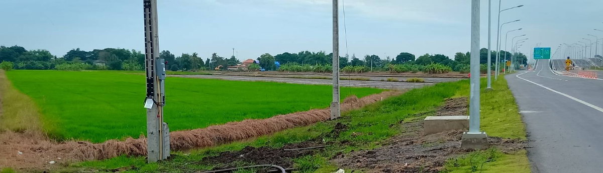 picture Prime Location Land with High Potential, Near Government Center - 5/6