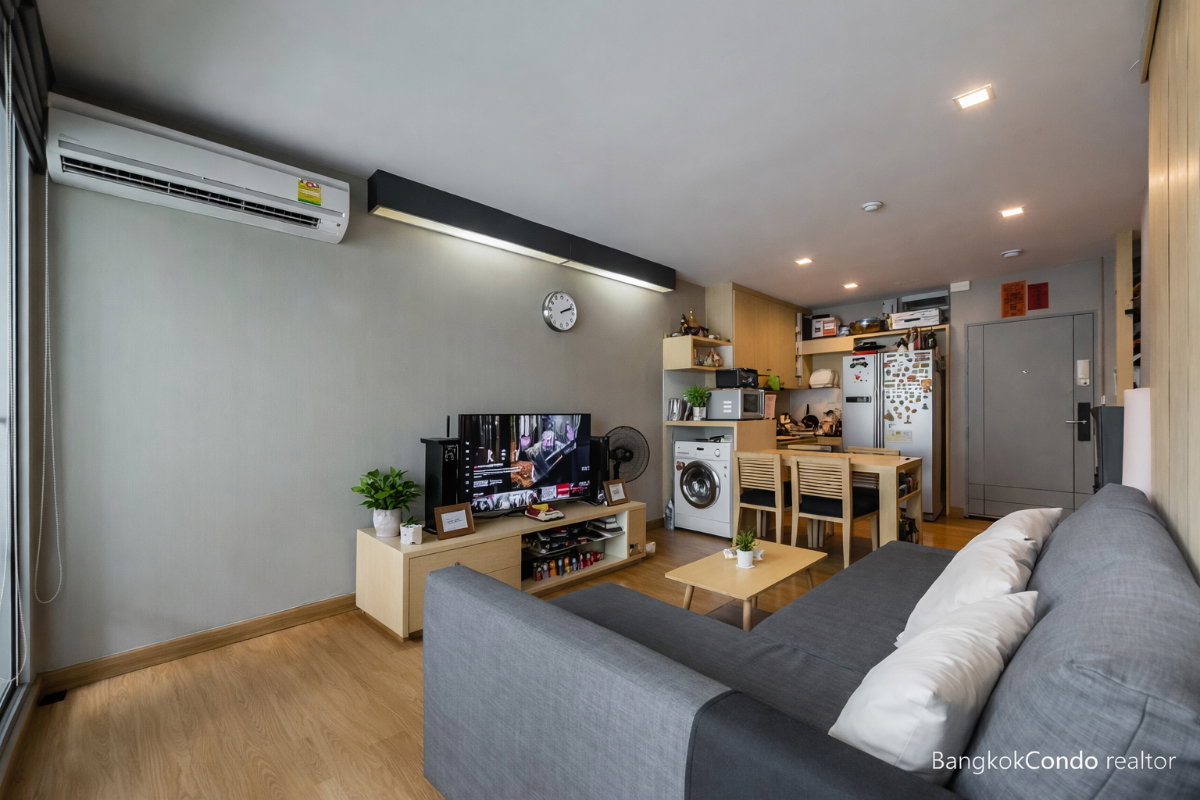 picture 🍀🍀 Cozy Room 🌸🌼 For Rent 📌 Tree Condo Sukhumvit 52 (Line: @rent2022) | Near BTS On Nut  ✨ Ready to move in! ✨ 📌 Ref Code: A11033 - 8/15