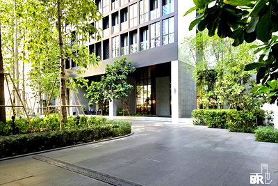 ขายคอนโด : 🔥 ขายคอนโด Noble Ploenchit มี Private Lift ใกล้ BTS เพลินจิต / Central Embassy 