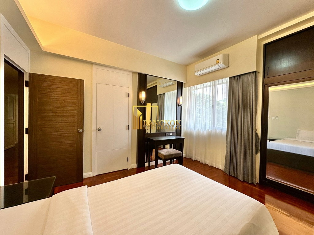 รูป Spacious 4 Bedroom Penthouse Apartment in Sukhumvit 7 - BR0669AP - รูปที่ 21/58