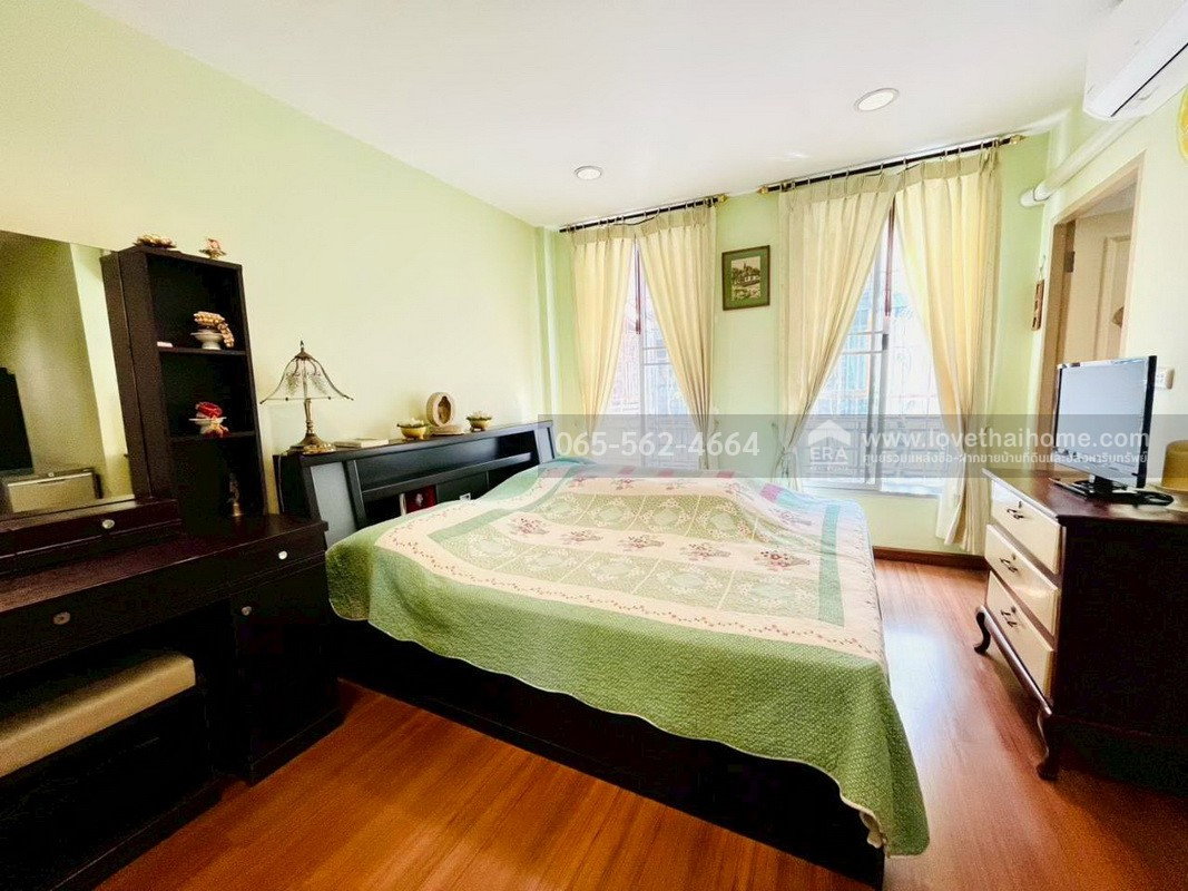 รูป ทาวน์โฮม 3 ชั้น หมู่บ้านกลางเมือง บริติช ทาวน์ ศรีนครินทร์ ซ.ศรีด่าน24 ศรีนครินทร์ พื้นที่ 20.8 ตรว. สวยพร้อมอยู่ - รูปที่ 14/24