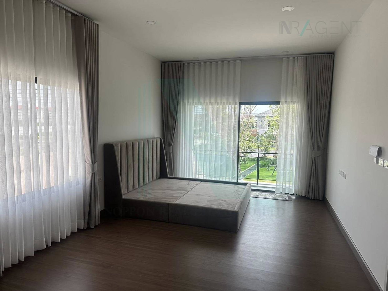 รูป 📌 ให้เช่าบ้านเดี่ยว 2 ชั้น บริทาเนีย บางนา - ศรีวารี 4 ห้องนอน 5 ห้องน้ำ - รูปที่ 5/8