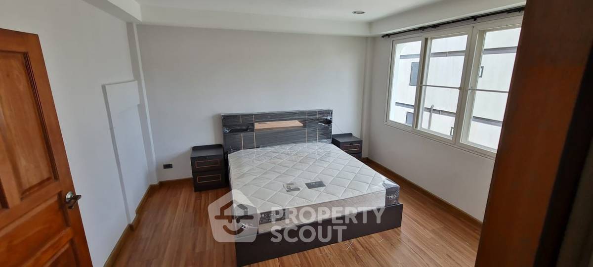picture 4-BR House close to Sukhumvit (ID 851591) - 6/13