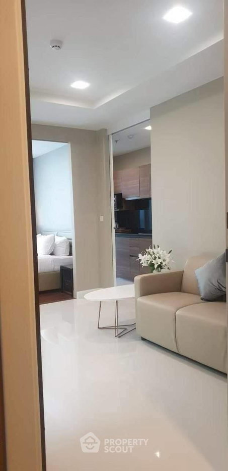 picture 1-BR Condo at The Metropolis Samrong Interchange near BTS Samrong (ID 380281) - 2/17