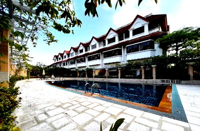 ทาวน์โฮมให้เช่า : ให้เช่าทาวน์โฮม Lotus Point เอกมัย (31 ตร.ว.) 5 ชั้น 4 นอน 4 น้ำ 2จอด พร้อมอยู่