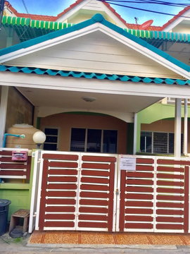 ให้เช่าทาวน์เฮาส์ 2 ชั้น รีโนเวทใหม่ พร้อมอยู่หมู่บ้านแสงปัญญา แพรกษา สมุทรปราการ