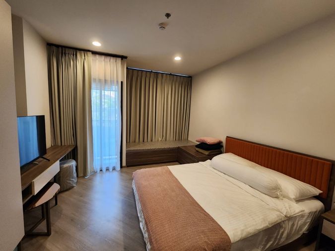 ให้เช่าคอนโดสตูดิโอ 28 ตร.ม. เดอะ เบส สะพานใหม่