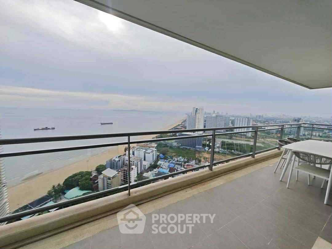 รูป คอนโด 2-ห้องนอน ที่ รีเฟล็คชั่น จอมเทียน บีช พัทยา ใกล้ เมืองพัทยา (ID 2282592) - รูปที่ 4/10