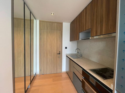 RS5672 ให้เช่าคอนโด Chalermnit Art de Maison Sukhumvit 53 ใกล้ BTS ทองหล่อ