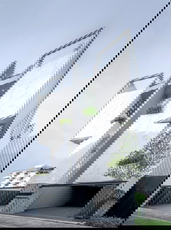 picture D8 Ekkamai - Ramintra | Super Luxury 6-Storey Home Office with Private Pool - 1/16