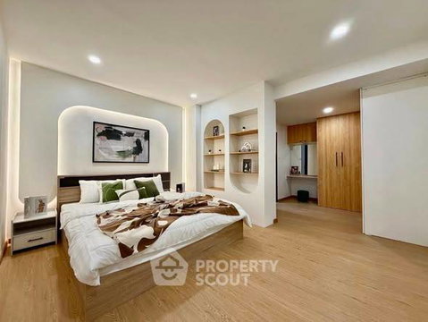 คอนโด 2-ห้องนอน ที่ เซ็นจูเรียน ปาร์ค ใกล้ BTS อารีย์ (ID 2781662)