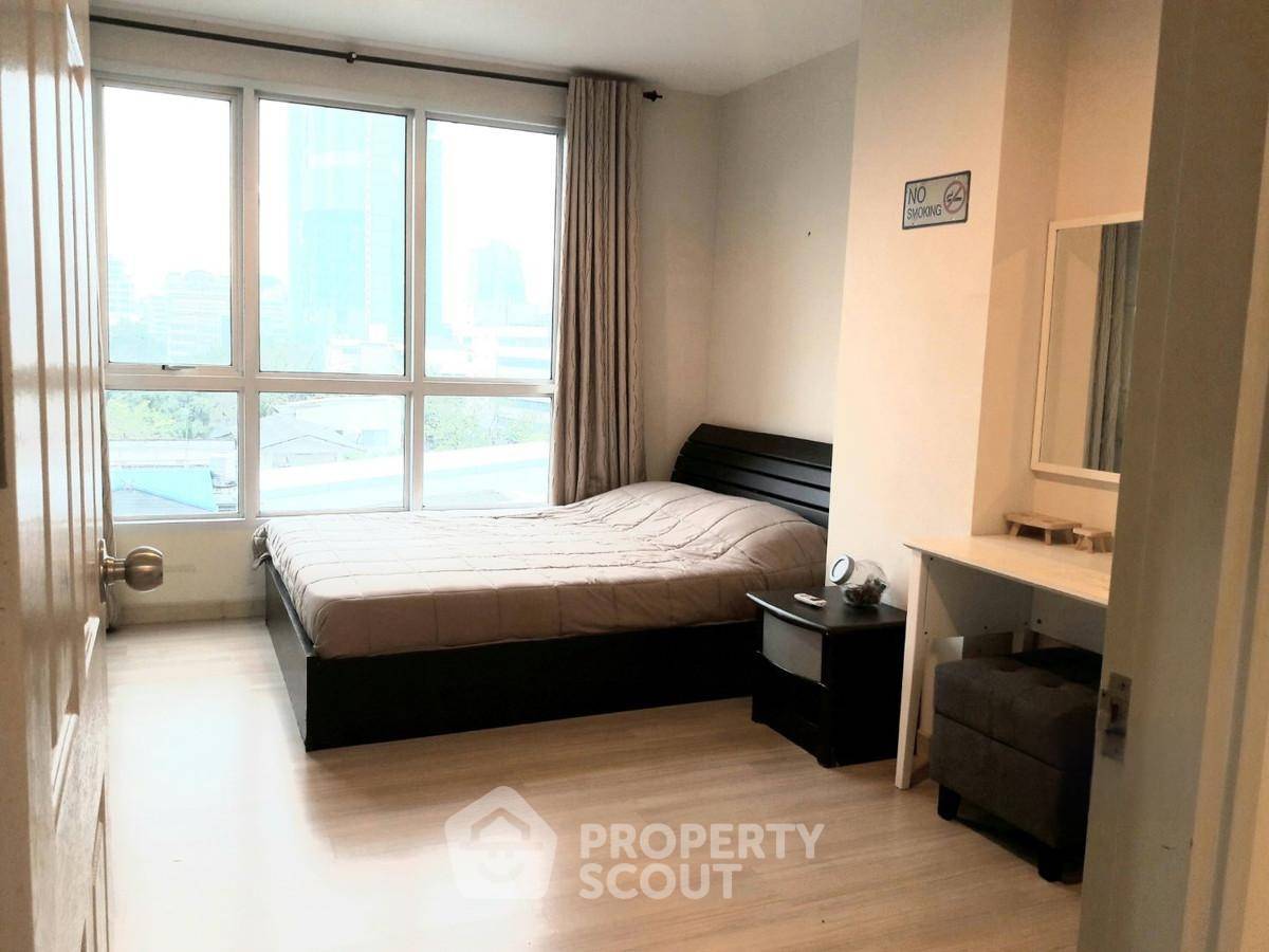 รูป คอนโด 1-ห้องนอน ที่ ไลฟ์ แอท สาทร 10 ใกล้ BTS เซนต์หลุยส์ (ID 2382333) - รูปที่ 1/4