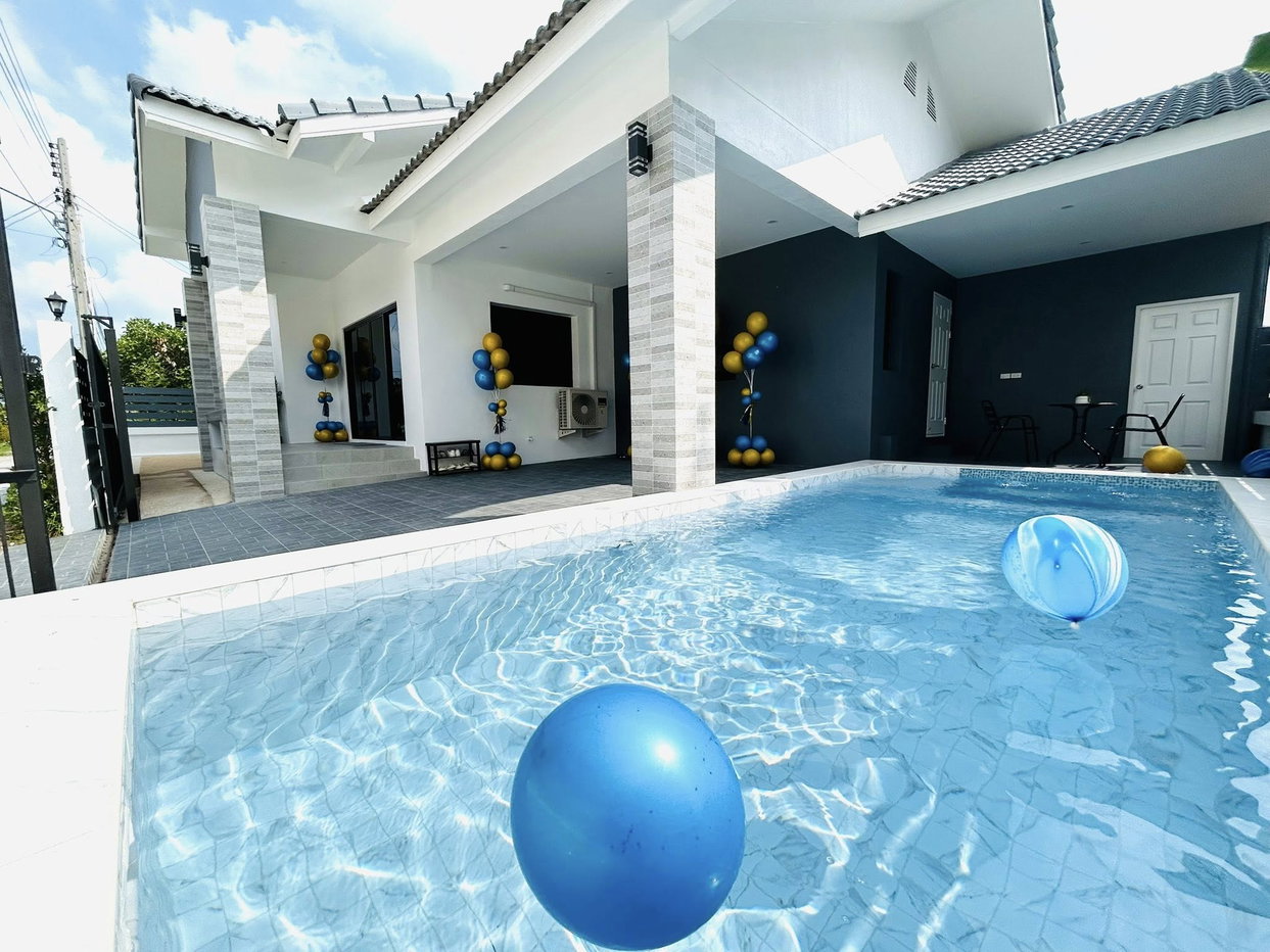 รูป 3 Bedroom Pool Villa for Sale East Pattaya - รูปที่ 1/15