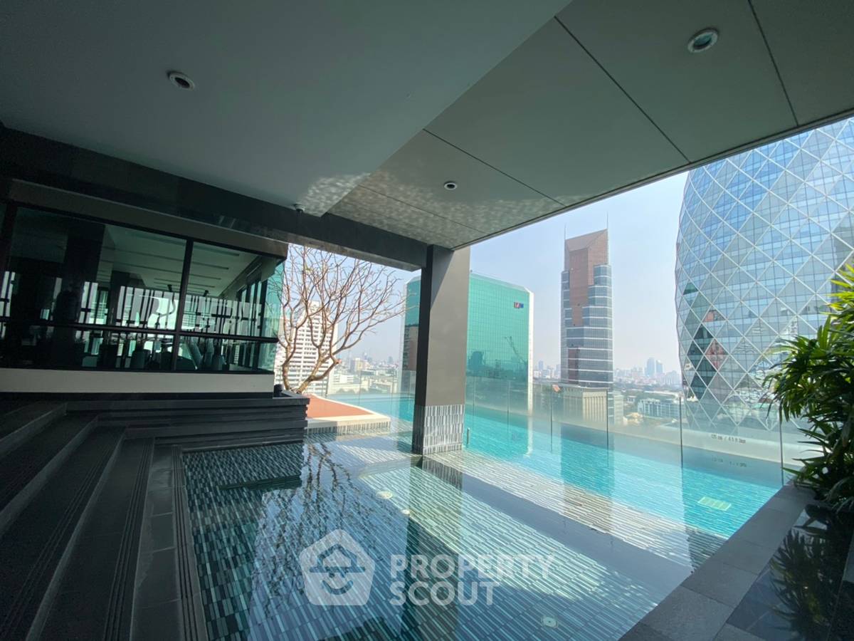 picture 1-BR Condo at The Vertical Aree near BTS Ari (ID 382017) - 3/11