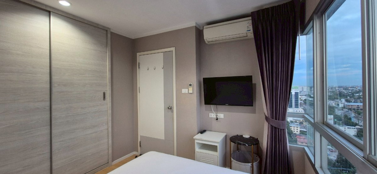 รูป ให้เช่าห้องสวย แต่งพร้อม เฟอร์ครบ ห้องใหญ่ วิวดี ราคาถูก ใกล้ ARL และ MRT สถานีหัวหมาก - รูปที่ 3/16