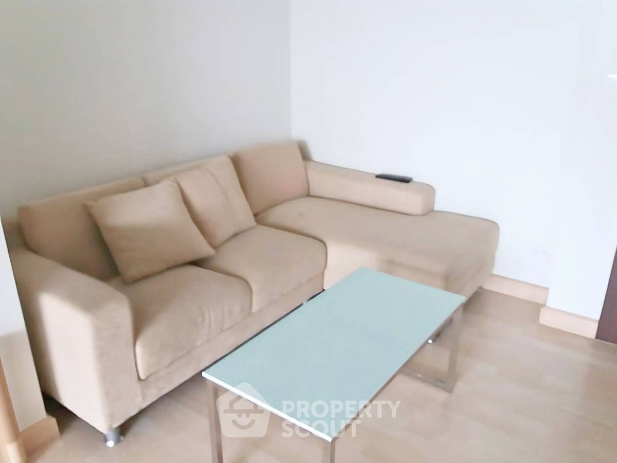 รูป คอนโด 1-ห้องนอน ที่ ริธึ่ม รัชดา ใกล้ MRT รัชดาภิเษก (ID 2046914) - รูปที่ 3/5