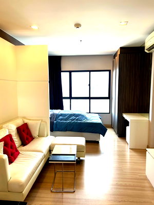 ขายคอนโด : [ขายพร้อมคนเช่า! เออร์บาโน่ แอบโซลูท สาทร-ตากสิน เขตคลองสาน P-127151] ชั้น 21 วิวเมือง ราคา 3,200,000 บาท | line @easythaihome 085-592-2897