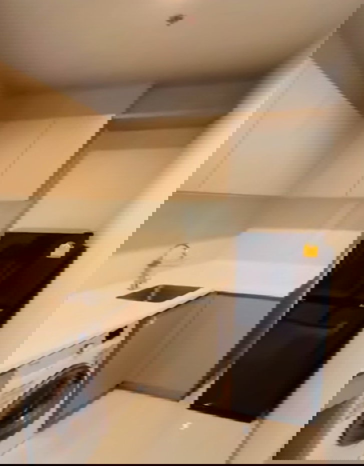 picture Life                      Ladprao  - 3/9