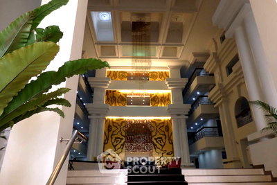 เช่าคอนโด สุขุมวิท 39 : คอนโด 3-ห้องนอน ที่ รอยัล คาสเซอร์ สุขุมวิท ใกล้ BTS พร้อมพงษ์ (ID 886677)