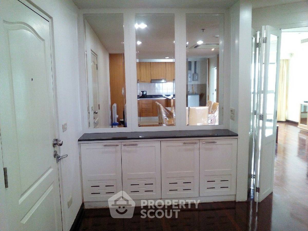 รูป คอนโด 3-ห้องนอน ที่ บ้าน พหลโยธิน เพลส คอนโดมิเนียม ใกล้ BTS อารีย์ (ID 1883529) - รูปที่ 3/26