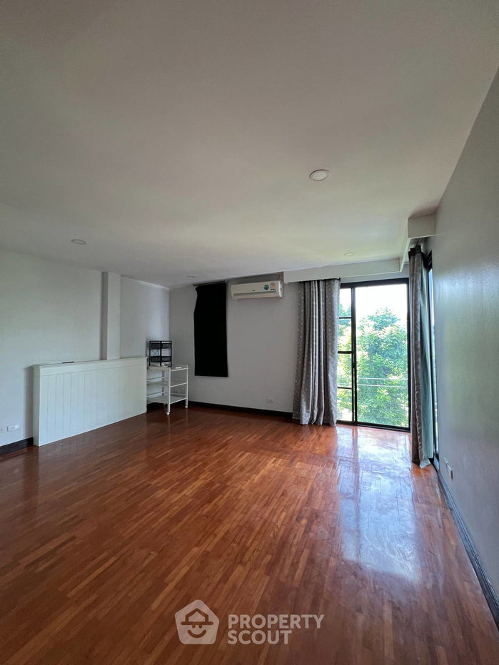 รูป บ้าน 4-ห้องนอน ใกล้ ARL รามคำแหง (ID 2781442) - รูปที่ 4/13
