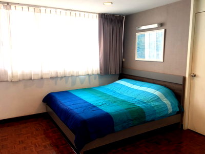 คอนโดให้เช่า : [ให้เช่า! ห้องใหญ่ 102 ตรม. ไท ปิง ทาวเวอร์ส P-48882] 2 นอน ใกล้ Ekkamai Park และ BTS เอกมัย ราคา 35,000 บาท | line @easythaihome 085-592-2897