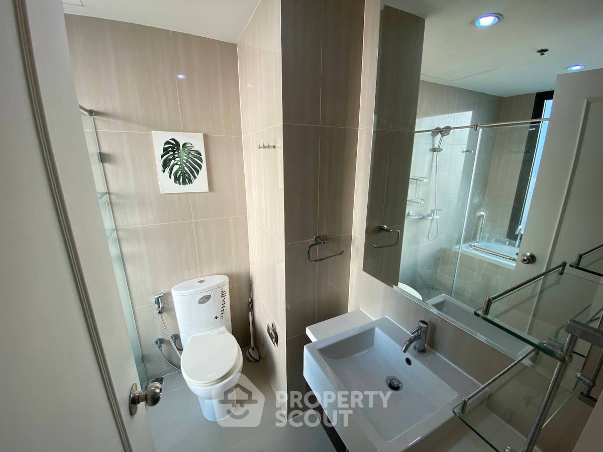 picture 2-BR Condo at Villa Asoke near MRT Phetchaburi (ID 1501154) - 5/12