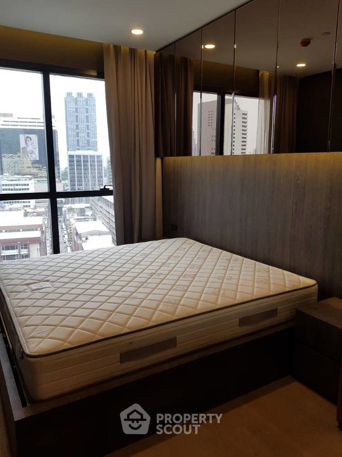 picture 2-BR Condo at Ashton Chula Silom near MRT Sam Yan (ID 496917) - 8/15