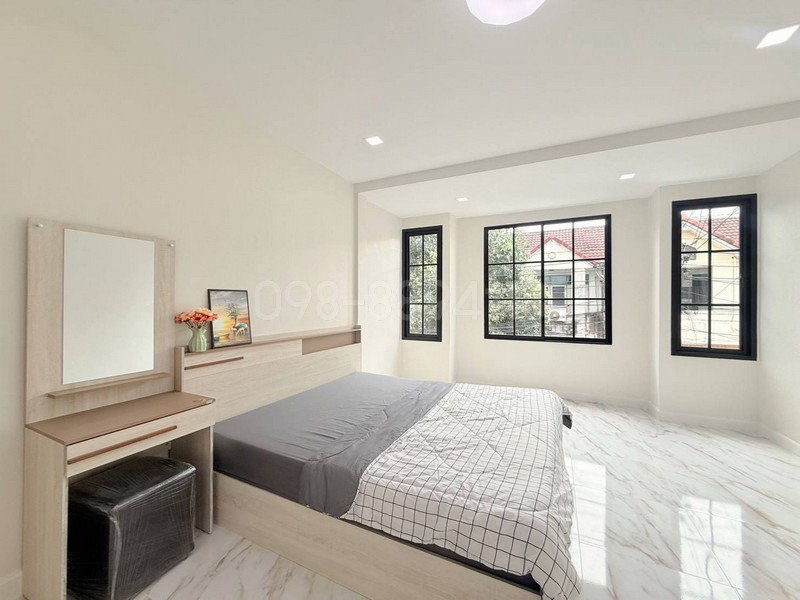 รูป ขายทาวน์เฮ้าส์ 2 ชั้น ซิลล์วิลเลจ สายไหม 54 เนื้อที่ 16 ตรว 2นอน 2นอน ใกล้รถไฟฟ้าสายสีชมพูสถานีคูคต - รูปที่ 4/8