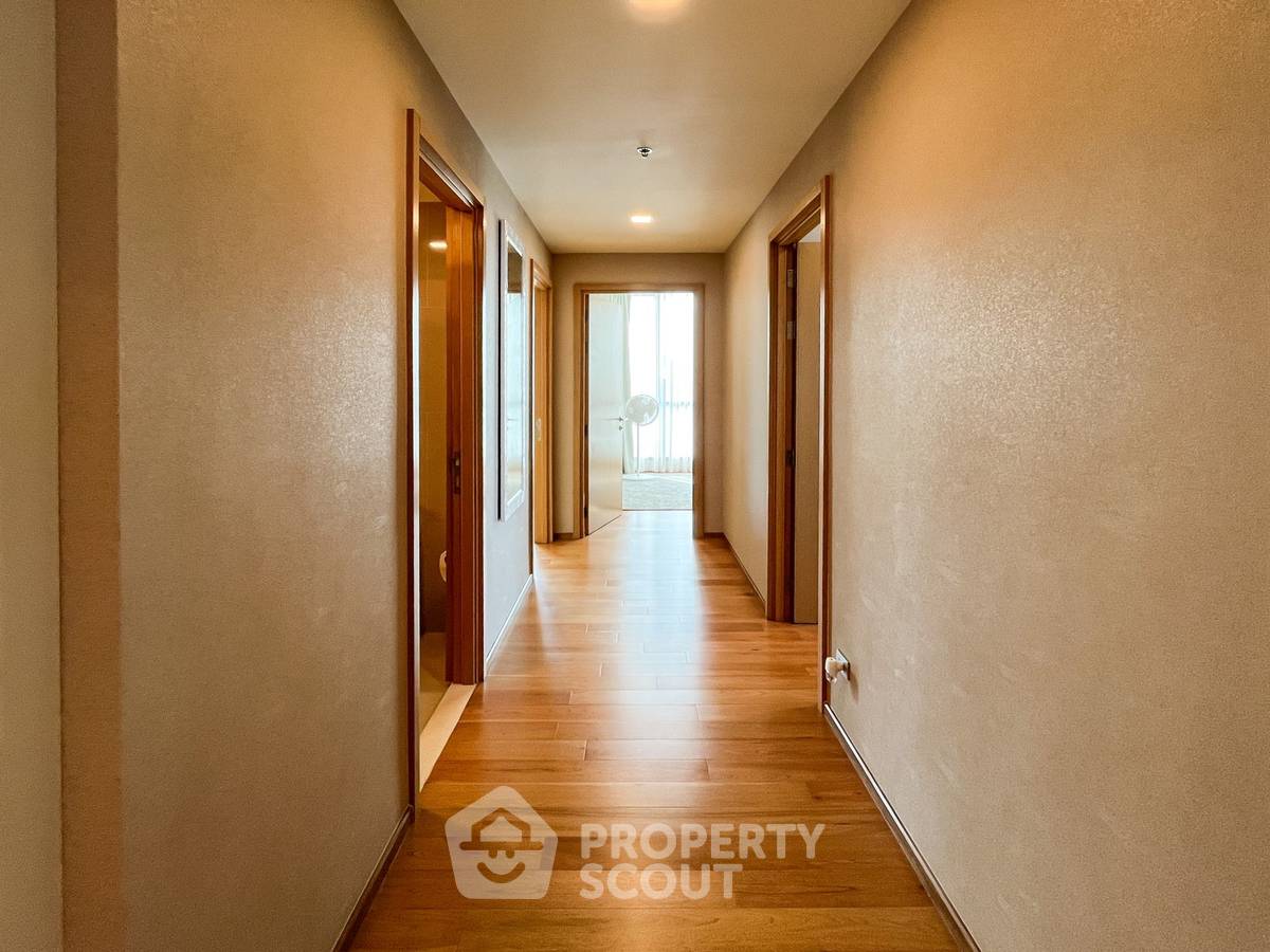 รูป คอนโด 3-ห้องนอน ที่ ไฮด์ สุขุมวิท 13 คอนโดมิเนี่ยม ใกล้ BTS นานา (ID 2019152) - รูปที่ 19/22