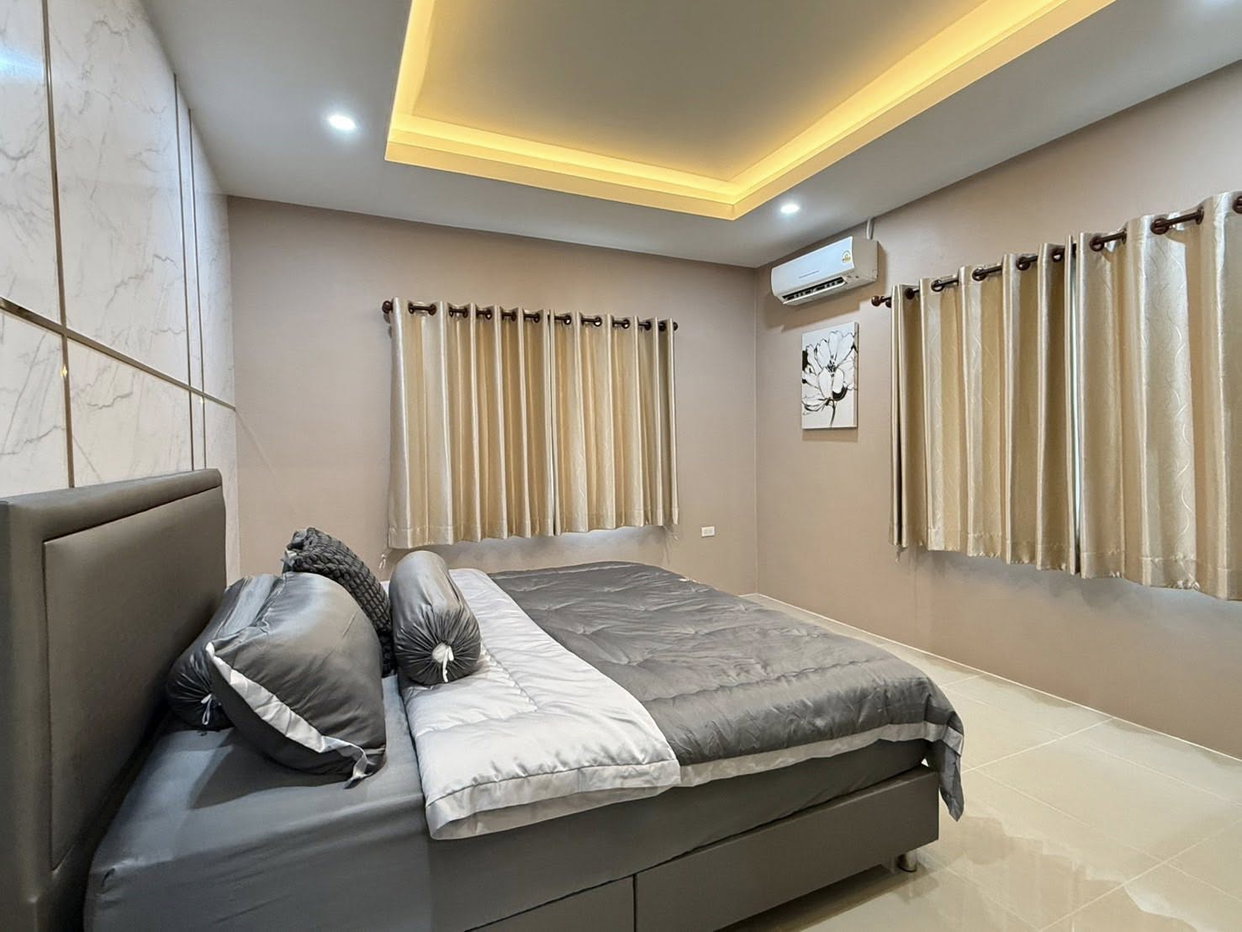 รูป 3 Bedroom Pool Villa for Sale East Pattaya - รูปที่ 9/15