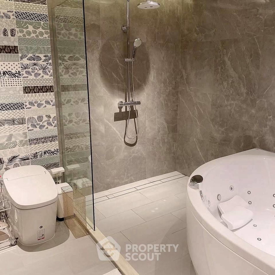 รูป คอนโด 3-ห้องนอน ที่ ณ วรา เรสซิเดนส์ ใกล้ BTS ชิดลม (ID 2781263) - รูปที่ 6/19