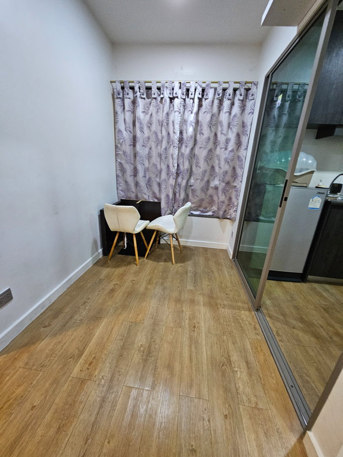 รูป เอ​ส​ต้า​ ขอคนพักไว​ ใกล้​รถไฟฟ้า​บีทีเอส​สถานี​สายหยุด​ - รูปที่ 11/17