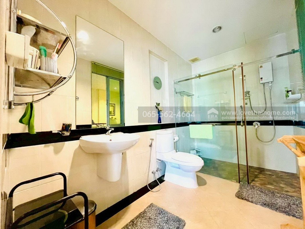 รูป ทาวน์โฮม 3 ชั้น หมู่บ้านกลางเมือง บริติช ทาวน์ ศรีนครินทร์ ซ.ศรีด่าน24 ศรีนครินทร์ พื้นที่ 20.8 ตรว. สวยพร้อมอยู่ - รูปที่ 20/24