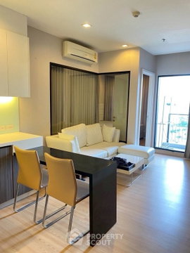 1-BR Condo at Urbano Absolute near BTS Krung Thon Buri (ID 2407076)