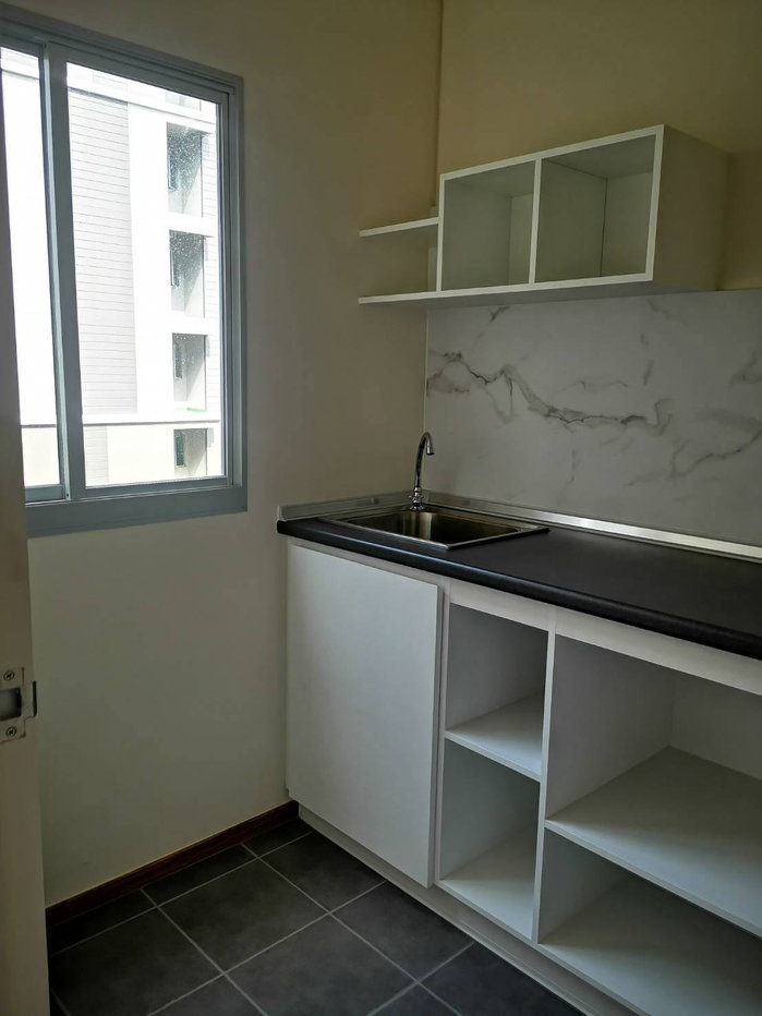 รูป ‼️ ถูกมาก รีบจองก่อนหลุด 🔥 ให้เช่า ลุมพินี เอกชัย 48 ห้องใหญ่ ราคาดี เฟอร์ครบ + เครื่องใช้ไฟฟ้าครบ พร้อมเข้าอยู่ทันที 📍(ตอบแชทไว รับสายไวมาก) - รูปที่ 5/10