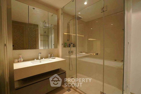 1-BR Condo at The River Condominium near BTS Saphan Taksin (ID 659251)