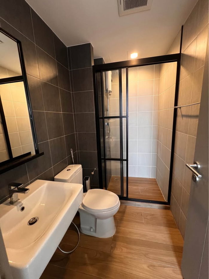 รูป  The Base Garden Rama 9 ห้องสวย ราคาดี สอบถามเพิ่มเติมได้ที่ Line @condorental - รูปที่ 8/9