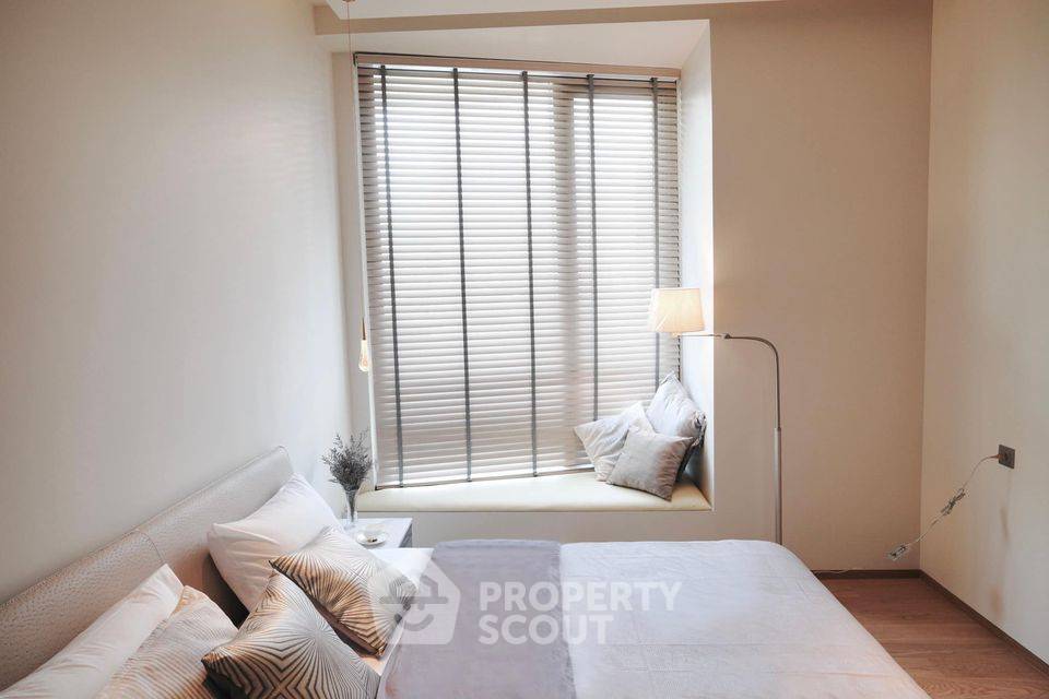 รูป คอนโด 1-ห้องนอน ที่ ศาลาแดง วัน ใกล้ MRT สีลม (ID 659142) - รูปที่ 7/8