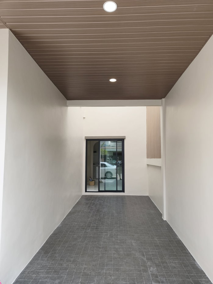 รูป ผลตอบแทน Yield >5% บ้านแฝดรีโนเวทตกแต่งพร้อมอยู่ ฟรีค่าใช้จ่าย ณ กรมที่ดิน - รูปที่ 3/22