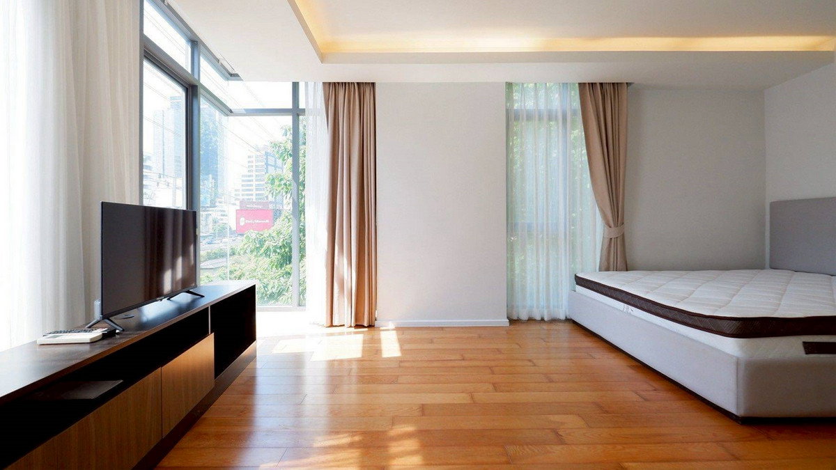 รูป Call : 063-963-0333 Owner post ขายขาดทุน ต่ำกว่าตลาดหลายล้าน Condo Focus @ Ploenchit 2 นอน 2 น้ำ 72.62 ตร.ม กู้ได้เต็ม ทำเงินเหลือได้ ยินดีรับเอเจ้นท์ - รูปที่ 7/13