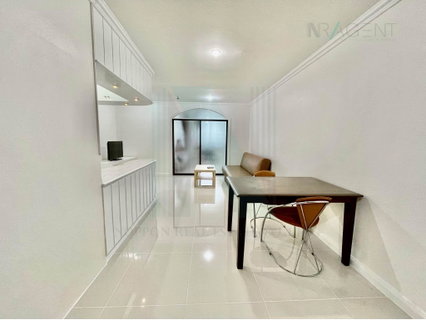 รูปภาพ ให้เช่าคอนโด ศุภาลัย เพลส สุขุมวิท 39 อาคาร B ชั้น 25 1 ห้องนอน ขนาด 50.00 ตรม ใกล้ ท้องฟ้าจำลอง