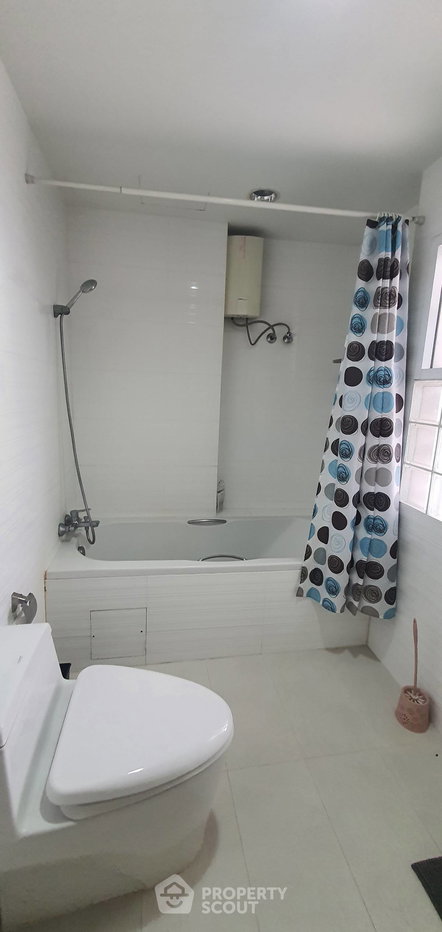 รูป คอนโด 2-ห้องนอน ที่ ฟิฟตี้ฟิฟท์ ทาวเวอร์ คอนโดมิเนียม ใกล้ BTS ทองหล่อ (ID 512248) - รูปที่ 18/33