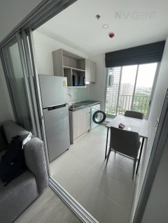 รูปภาพ 🎉 For Rent Condo ELIO SATHORN-WUTTHAKAT Building B, Floor 23,1 bed room, Room size 32.00 sqm
