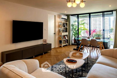 Condos for sale Din Daeng Road : 2-BR Condo at Liberty Park 2 near ARL Makkasan (ID 2749160)