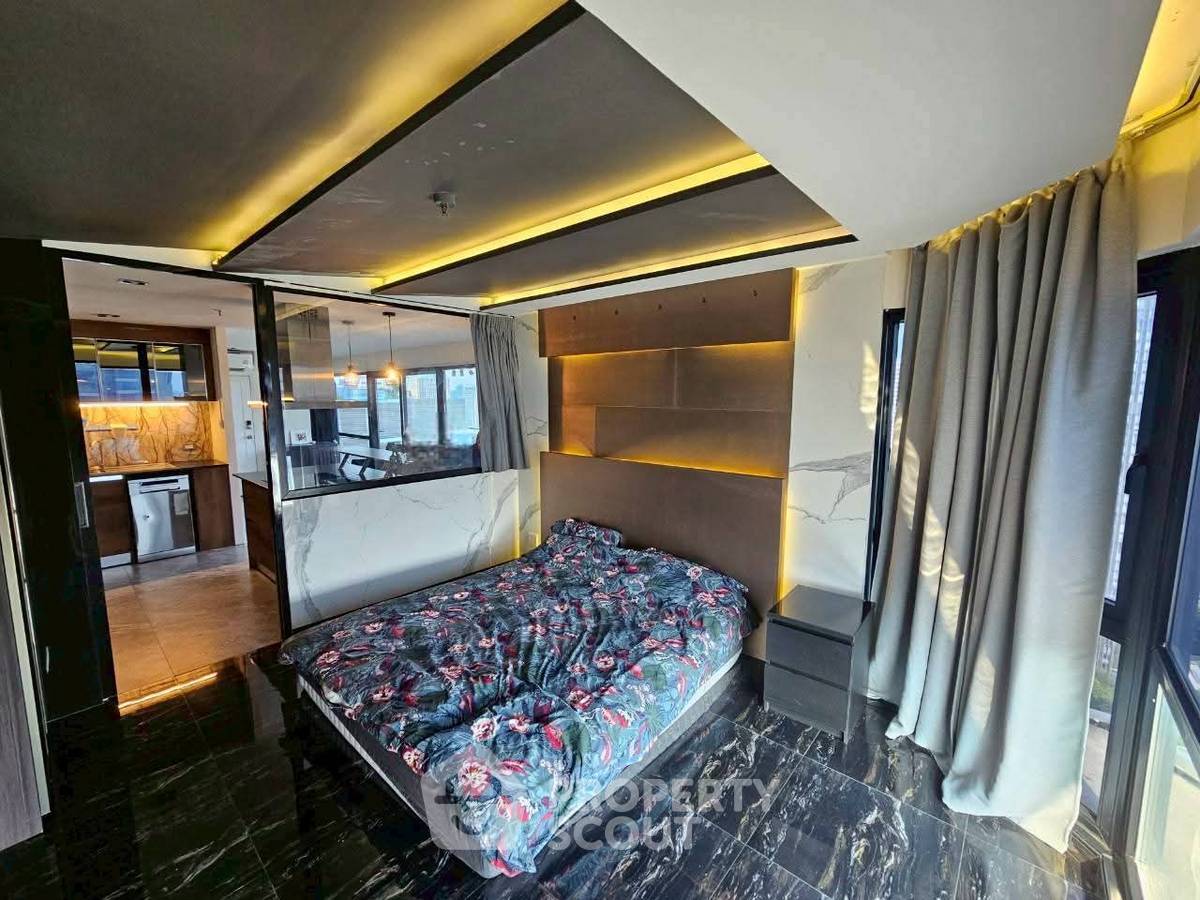 รูป คอนโด 1-ห้องนอน ที่ สุขุมวิท สวีท คอนโดมิเนียม ใกล้ BTS นานา (ID 2771339) - รูปที่ 4/8