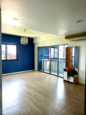 ขายคอนโด : 💙ขายต่ำกว่าราคาทุน เรย์มอนด์ ทาวเวอร์ | เลี้ยงสัตว์ได้ 💙 +66 615802631 ดาว // Line id : @yps3670k